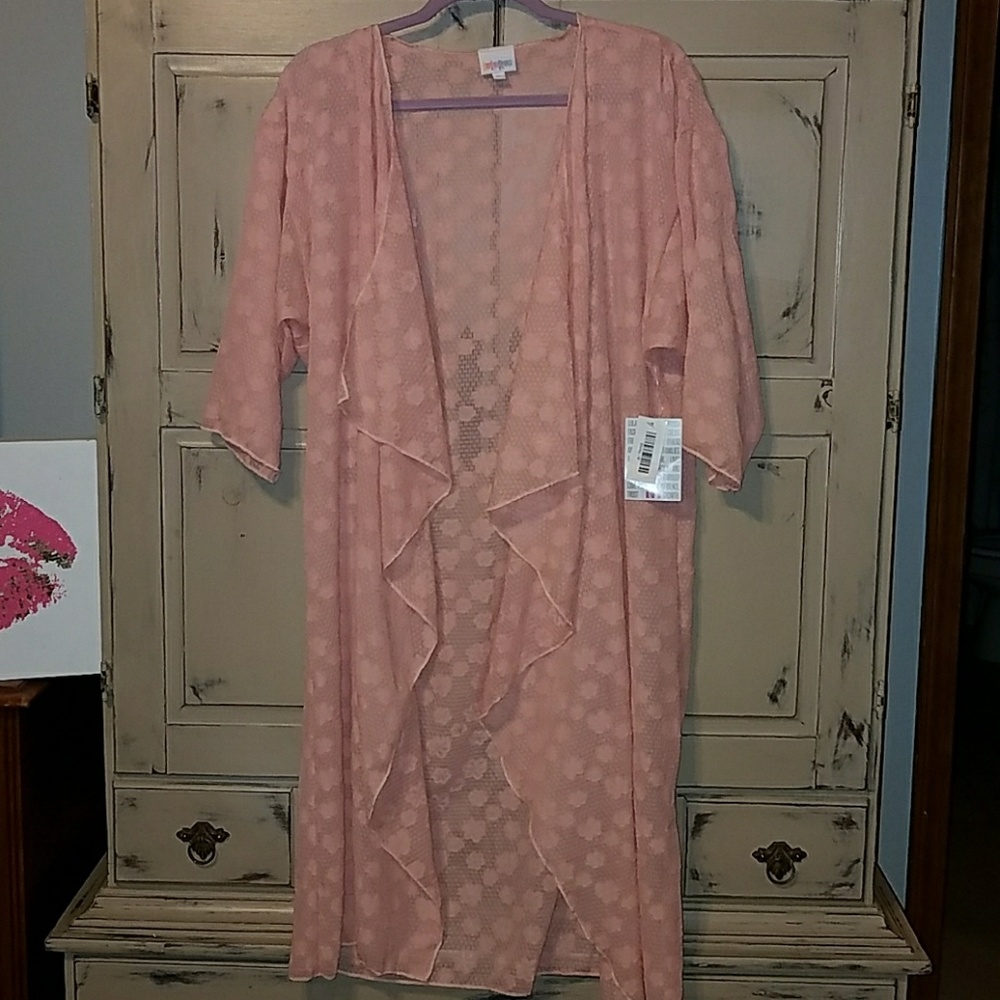 LuLaRoe Shirley Pink